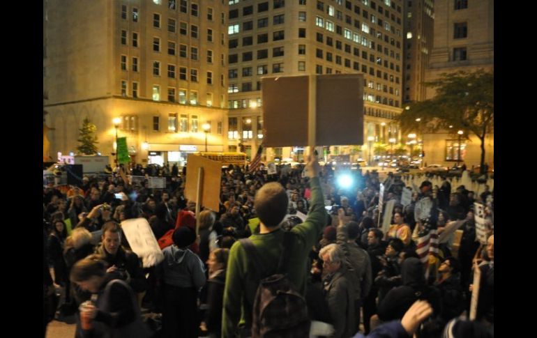 Los indignados de Chicago se reunirán esta noche en su nueva sede para analizar la situación. ARCHIVO  /