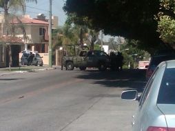 Imagen de la calle Piscis donde permanecen unidades militares.  /