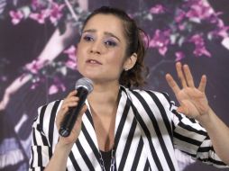 Julieta Venegas, quien prepara su siguiente disco realizó el recorrido del kilómetro del EcoFest, a lo largo de 170 stands. ARCHIVO  /