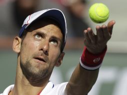 Djokovic se enfrentará en la siguiente ronda al español Nicolás Almagro. AP  /