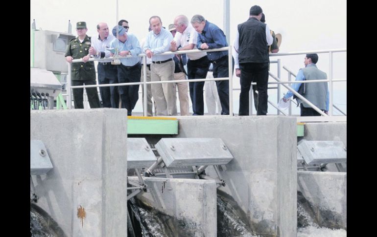 El Presidente Felipe Calderón inauguró la planta de tratamiento en Tlajomulco de Zúñiga.NTX  /