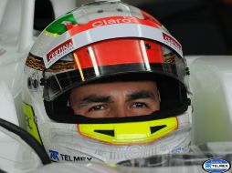 El piloto mexicano estuvo a punto de finalizar entre los primeros seis lugares del Gran Premio de Australia. AFP  /