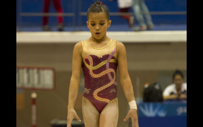 La gimnasta Nicole Castro fue la protagonista del selectivo estatal que cerró este domingo.  /