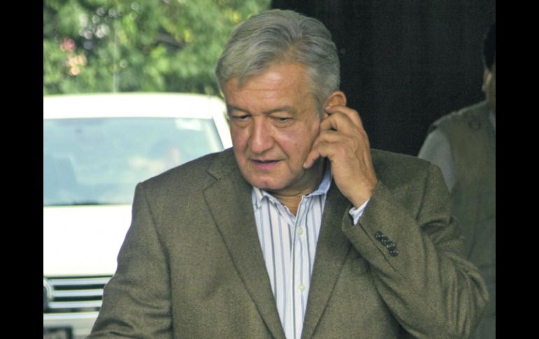 Andrés Manuel López Obrador asegura que no buscará una segunda expropiación, sino que se cumpla la ley. NTX  /