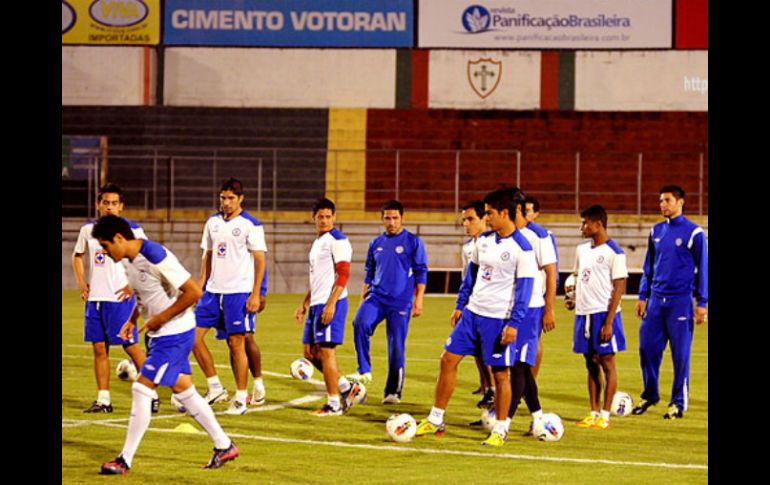 El conjunto cementero tuvo como escenario de la práctica el estadio Oswaldo Teixeira. Imagen de cruz-azul.com.mx. ESPECIAL  /