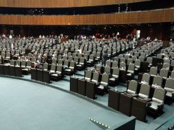 Los legisladores debieron salir a toda prisa de la Cámara. ARCHIVO  /