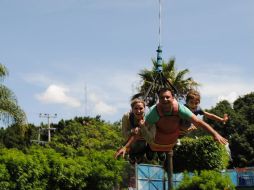 Vuela como un pájaro en el Sky coaster.  /