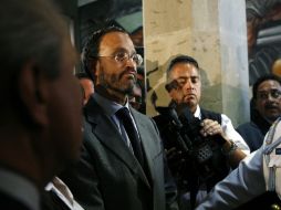 Agustin Acosta, abogado de Florence Cassez, está presente en la Corte para atestiguar la discusión. REUTERS  /