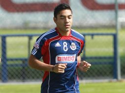 Además, el club aclaró que no le interesa que Fabián sea transferido y destacó la importancia que tiene en Chivas. ARCHIVO  /