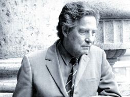 La poeta Malva Flores y el académico John King realizarán los estudios introductorios. En la image, el poeta Octavio Paz. ARCHIVO  /