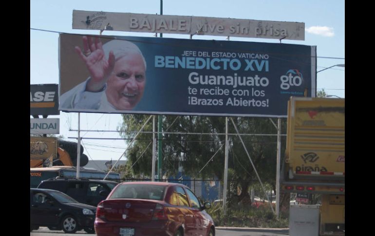 Sondeos muestran que los fieles en México y Cuba sienten más afecto y veneración por Juan Pablo II. NOTIMEX  /