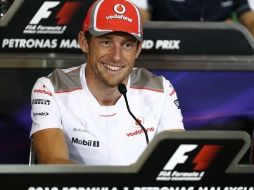 Jenson Button tiene preocupación por el clima en el circuito de Sepang. REUTERS  /