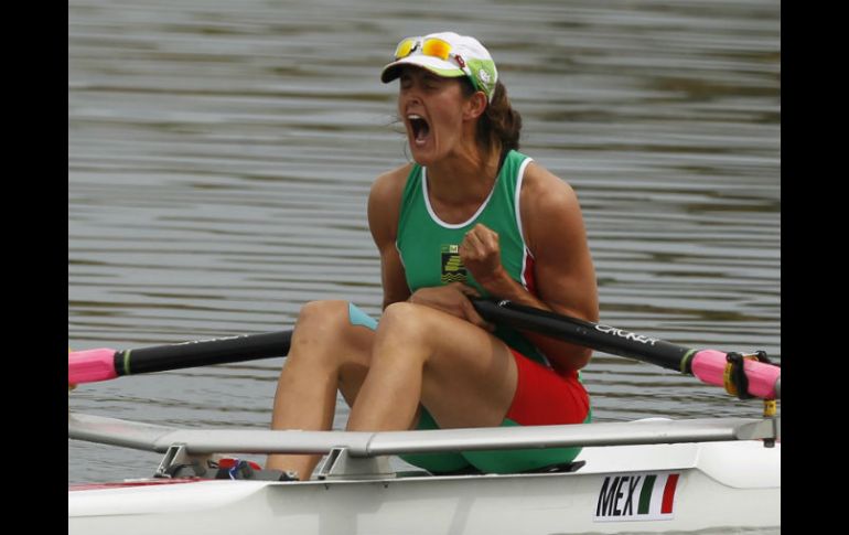 Debora Oakley consigue el objetivo de ir a Londres 2012. MEXSPORT  /