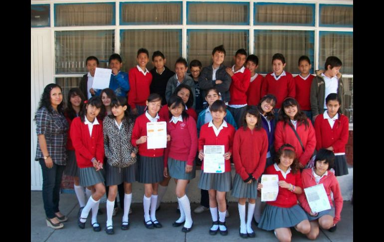 Alumnos de 6°”A” de la escuela urbana No. 906 ''Cuauhtémoc''.  /