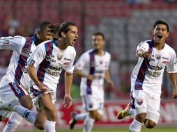 Atlante, que suma 14 puntos, ha ganado cinco de los nueve partidos en los que ha recibido a los Jaguares.  ARCHIVO  /