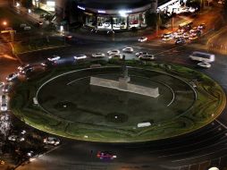 La ciudad de Guadalajara también se une al esfuerzo. Aquí, la Minerva durante la Hora del Planeta en el año 2011. ARCHIVO  /