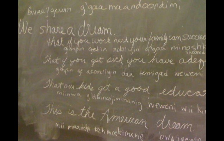 Actualmente se calcula que la lengua se habla con fluidez por menos de 10 personas nacidas en el estado de Michigan. OJIBE.NET  /