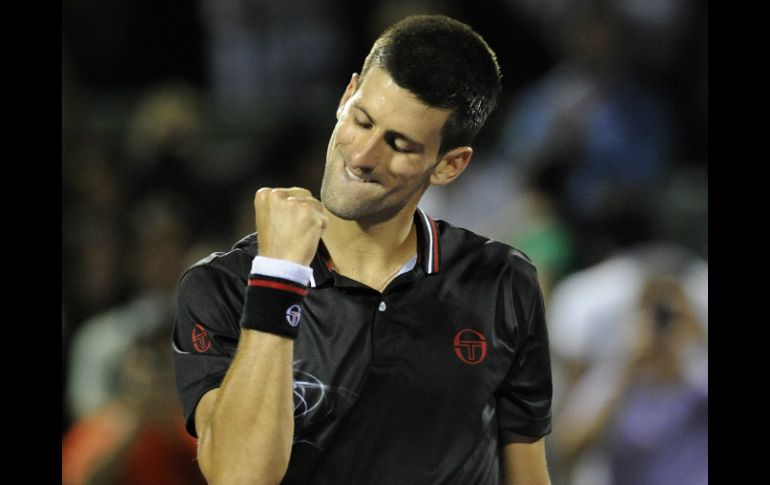 Al igual que en el partido de ayer contra Ferrer, el número uno del mundo salió a la pista tranquilo y confiado. EFE  /