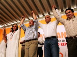 Durante la rueda de prensa que convocó Alfaro Ramírez para presentar a los candidatos por los municipios mencionados de la ZMG.  /