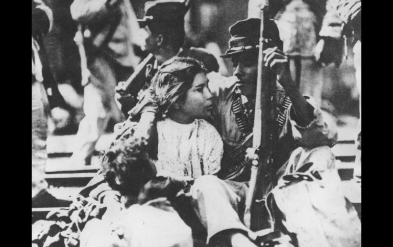 La donación se realizó en ocasión del Bicentenario del inicio de la Independencia y de la Revolución Mexicana. ARCHIVO  /