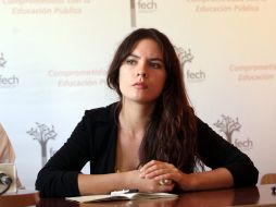 La líder estudiantil comunista chilena Camila Vallejo se reunió con Fidel Castro. ARCHIVO  /