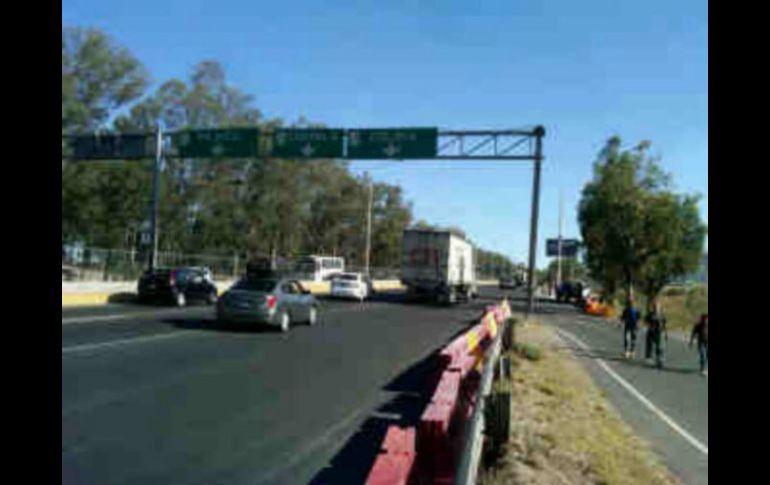 Agentes viales estuvieron al frente del operativo con ingresos escalonados.  /