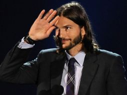 Kutcher protagonizará a Steve Jobs en la próxima película sobre el creador de Apple. ARCHIVO  /