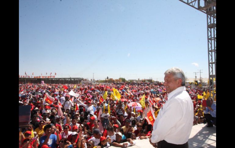 Zambrano dice que López Obrador (foto) ha aceptado las sugerencias que le ha realizado el PRD. NTX  /