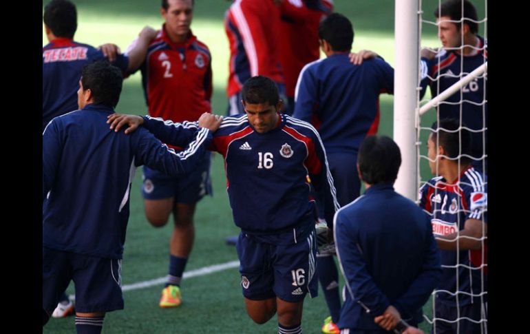 Chivas regreso al entrenamiento con varios elementos lesionados. MEXSPORT  /