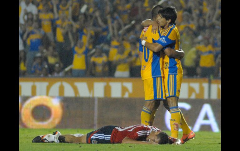 Los Tigres de la UANL asumieron el liderato general a sólo dos jornadas de terminar el torneo. EFE  /