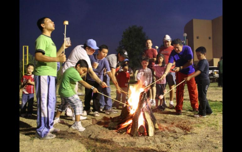 No te pierdas el campamento familiar del trompo.  /