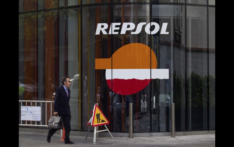 La Repsol aún busca recursos para luchar contra la privatización. AP  /