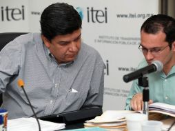 El presidente del instituto, Jorge Gutiérrez Reynaga, explicó que se entregra el reporte mensual al IFE y al IEPC. ARCHIVO  /