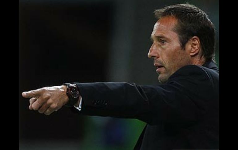 Van’t Schip tiene una amlia experiencia como jugador y técnico en Holanda. ESPECIAL  /