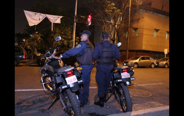 La víctima falleció durante el traslado a la Cruz Roja de Polanco. En el nosocomio se implementó un operativo de seguridad. NOTIMEX  /