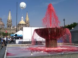 Se pintaron las fuentes de Plaza Liberación, Avenida Chapultepec y la del monumento Estela del Olvido (en Analco).  /