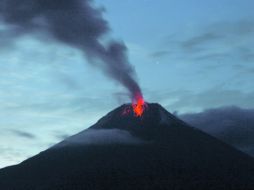 Científicos se mantienen alertas por si llegara a incrementarse la actividad del volcán. ESPECIAL  /