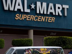 Wal-Mart se enfrenta a una larga investigación por presuntos sobornos a las autoridades de México. AP  /