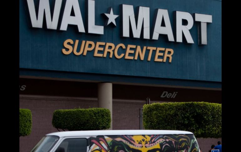 Wal-Mart se enfrenta a una larga investigación por presuntos sobornos a las autoridades de México. AP  /