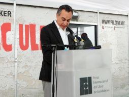 Fenando Garza en su participación en la Rambla Cataluña, en la lectura de Drácula, de Bram Stoker.  /