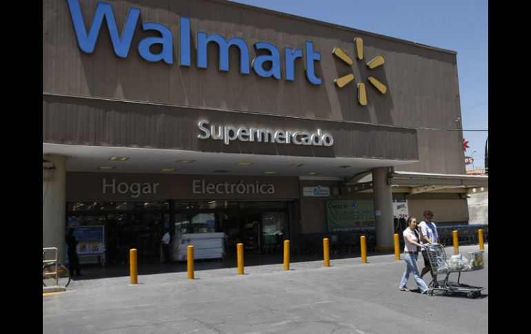 El caso de corrupción de Walmart, desecubierto por el  NYT, ha desatado una investigación federal en EU. EFE  /