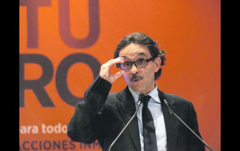 Gabriel Quadri afirmó que no es suficiente reducir los poderes a las empresas monopólicas. EL UNIVERSAL  /