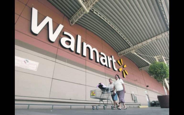 El diario The New York Times publicó que Wal-Mart pagó unos 24 millones de dólares en sobornos. REUTERS  /