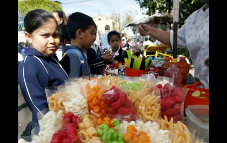 Quadri propuso que se establezca un impuesto especial a la comida chatarra. ARCHIVO  /