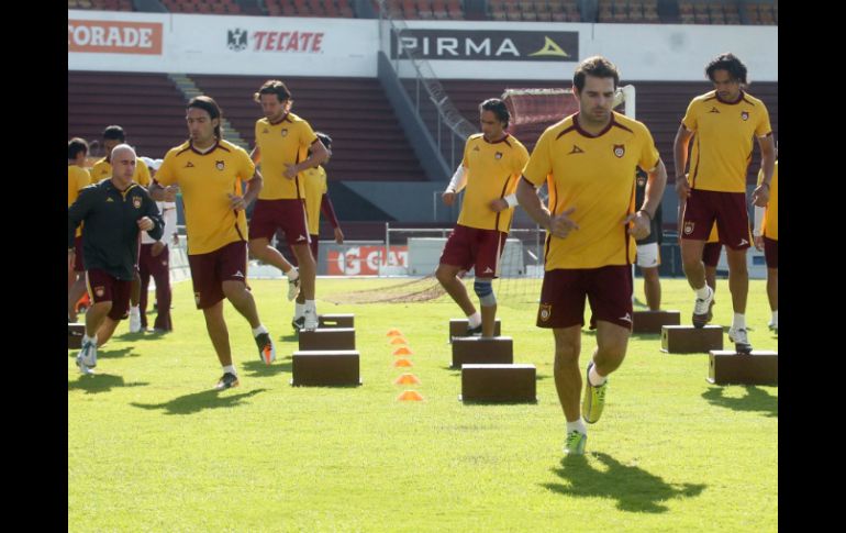 Eugui espera que los jugadores se despidan de su afición con un triunfo. ARCHIVO  /