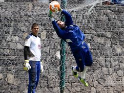 Corona entrena fuerte previo al duelo de la Jornada 17 ante el América. MEXSPORT  /