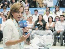 Josefina Vázquez Mota realizó su talk show en Cuernavaca, donde propuso fortalecer la cobertura universal de salud.EL UNIVERSAL  /