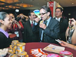 Gabriel Quadri come ''sanamente'' durante la Cumbre de Salud Alimentaria 2012. NTX  /