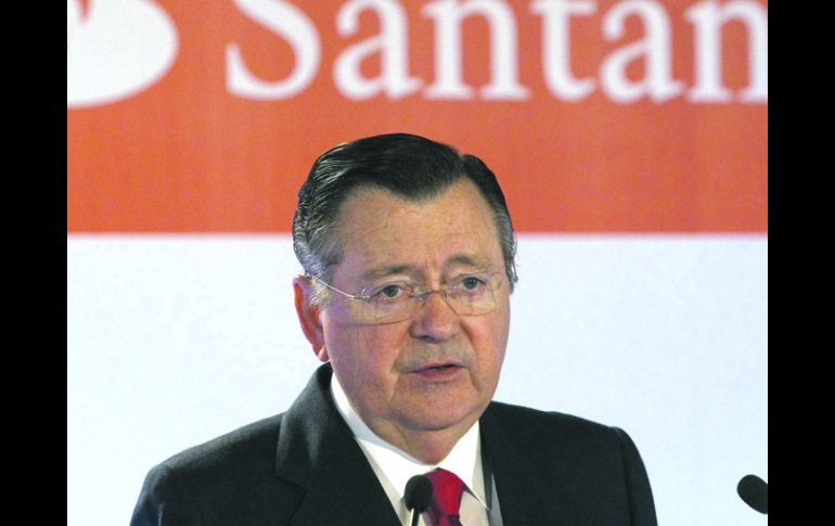 Alfredo Saénz, director general de Santander en México, afirma que se trata de una decisión firme.REUTERS  /