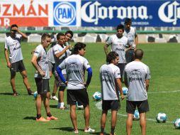 A los jugadores rojinegros se les adeudan en algunos casos hasta tres meses de sueldo.  /